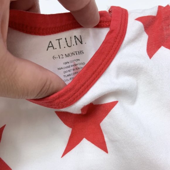 ATUN Red Star Dress - Picture 3 of 3